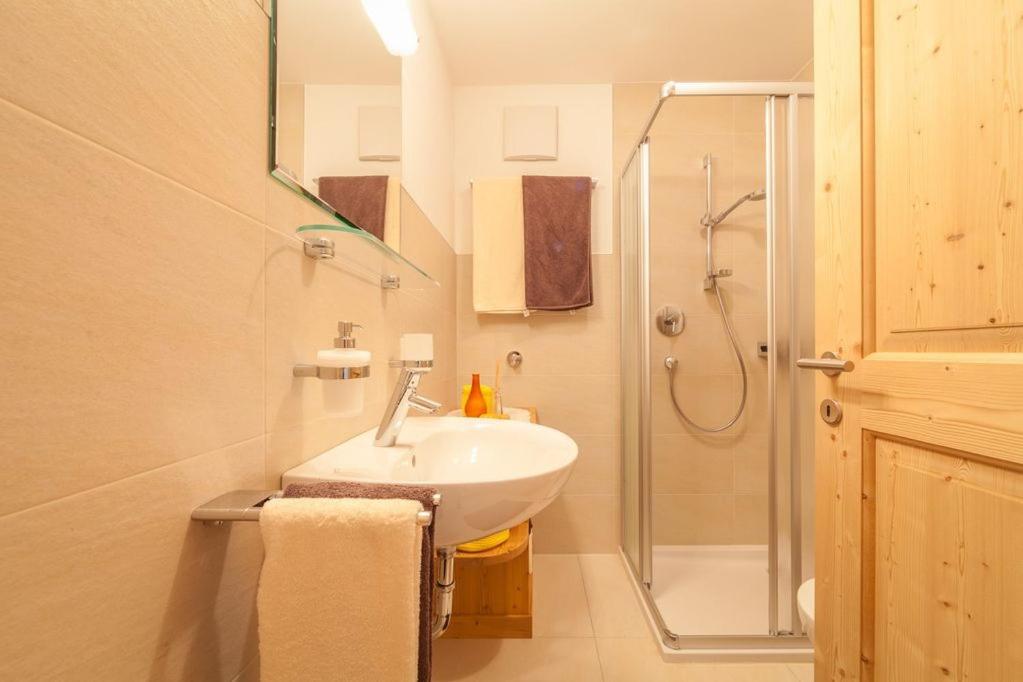 Chalet Martin Olang Luaran gambar